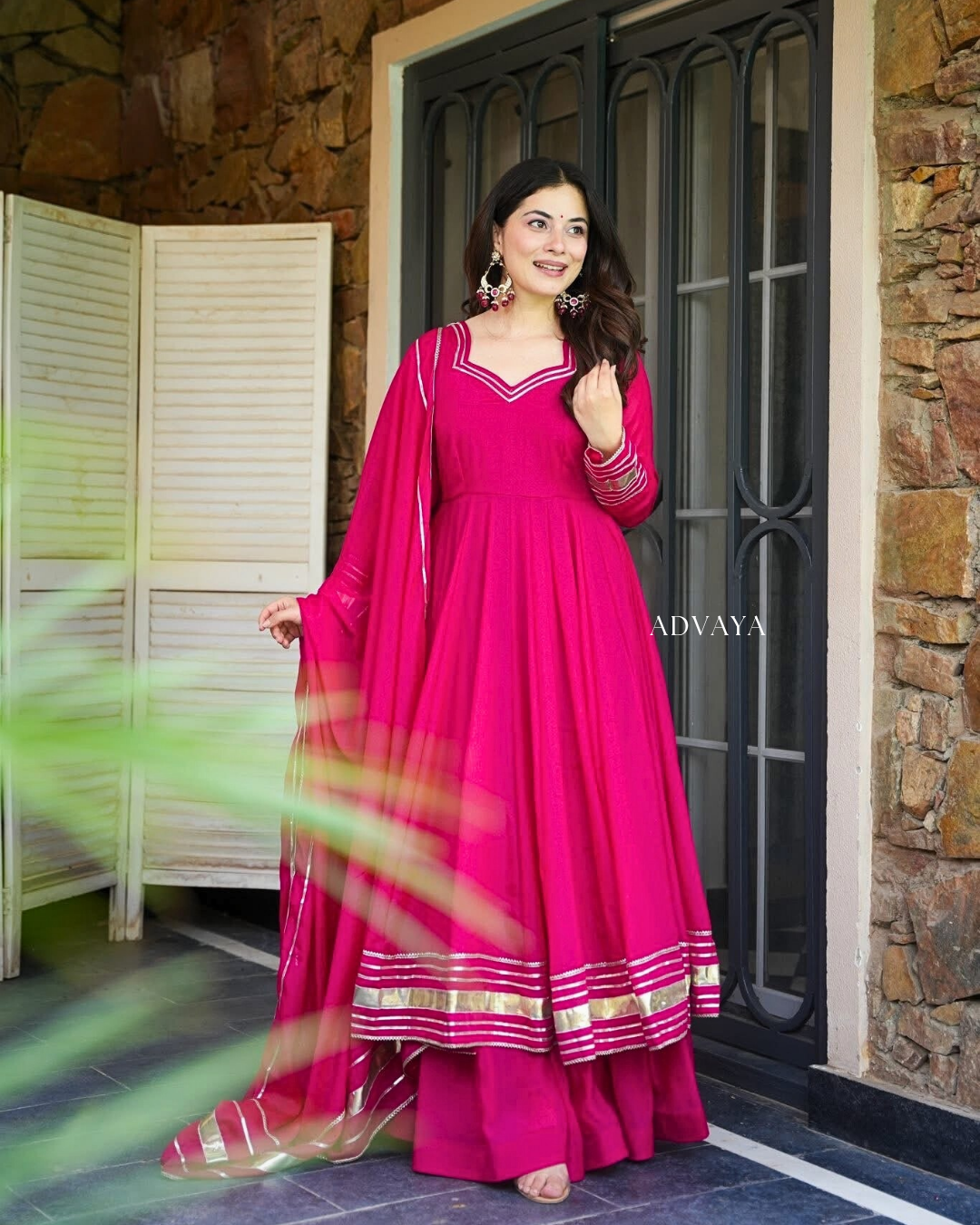 AMAYA Gota Patti Suit Set