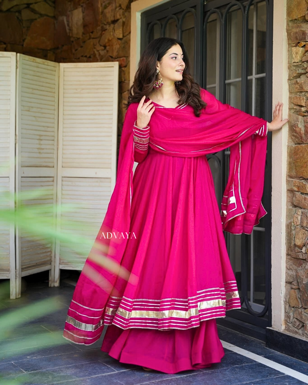 AMAYA Gota Patti Suit Set
