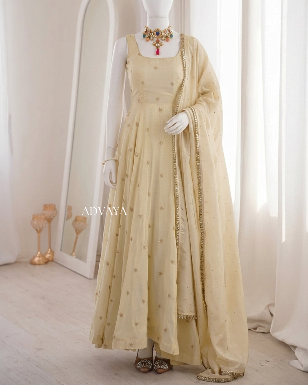 ISHANI Ivory Suit Set